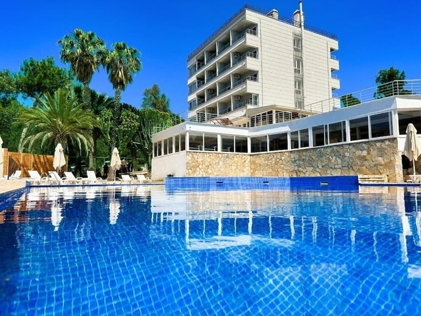 Imagen general del THE NIX HOTEL PATARA BEACH. Foto 1