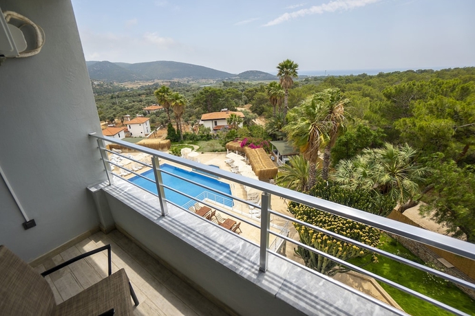 Imagen de la habitación del THE NIX HOTEL PATARA BEACH. Foto 15