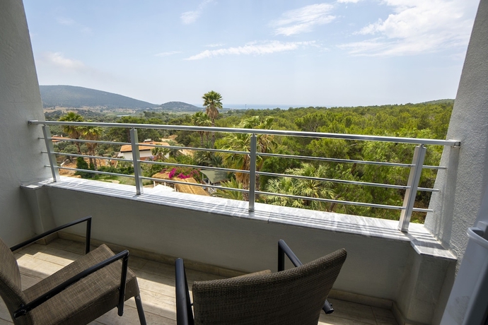 Imagen de la habitación del THE NIX HOTEL PATARA BEACH. Foto 16