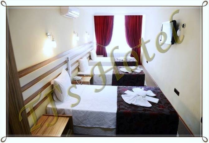 Imagen general del TJ\'s Hotel. Foto 1