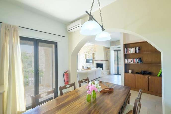 Imagen de la habitación del TROCHALO VILLAS. Foto 8