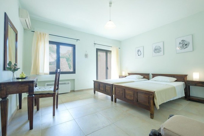 Imagen de la habitación del TROCHALO VILLAS. Foto 10