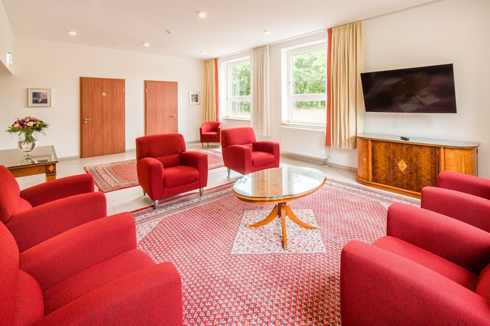 Imagen de los interiores del Taba Hotel. Foto 11