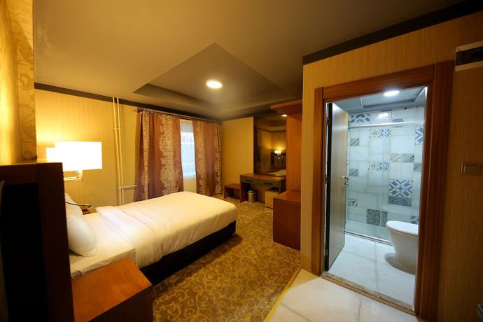 Imagen de la habitación del Taht Palace Hotel. Foto 3