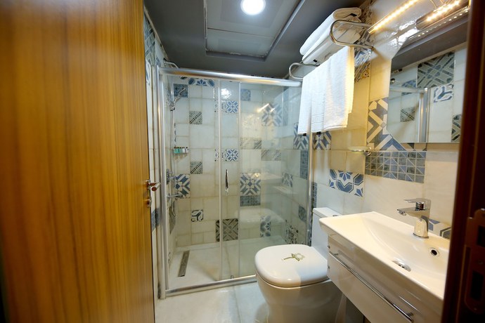 Imagen de la habitación del Taht Palace Hotel. Foto 7