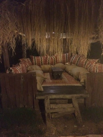 Imagen de los exteriores del Tahtavilla. Foto 9