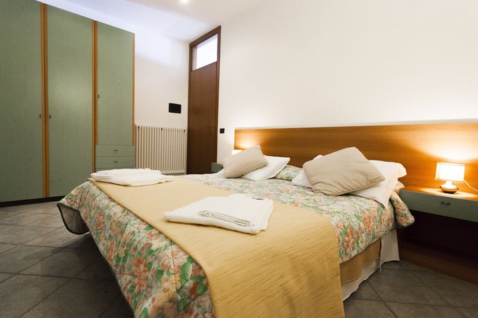 Imagen de la habitación del Taki Village Hotel. Foto 7