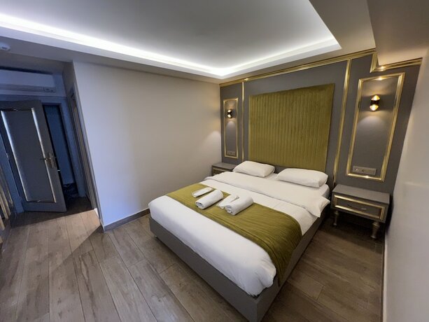 Imagen de la habitación del Taksim La Marino Hotel. Foto 13