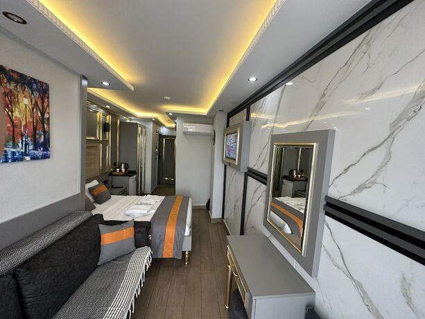 Imagen de la habitación del Taksim Larissa Hotel. Foto 12