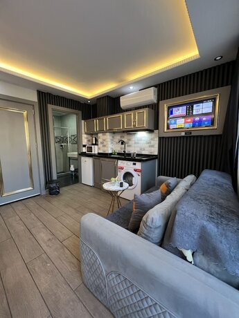 Imagen de la habitación del Taksim Larissa Hotel. Foto 13