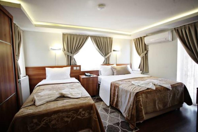 Imagen de la habitación del Taksim Palace Hotel. Foto 12