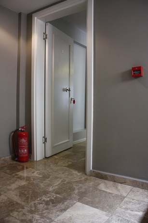 Imagen de los interiores del Taksim Santa Lucia. Foto 15