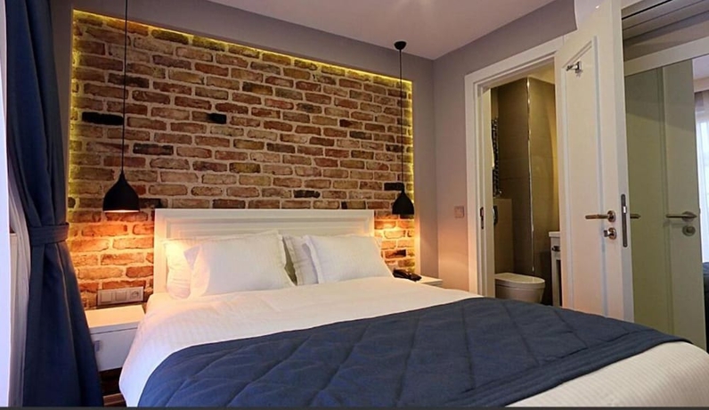 Imagen de la habitación del Taksim Santa Lucia Hotel. Foto 4