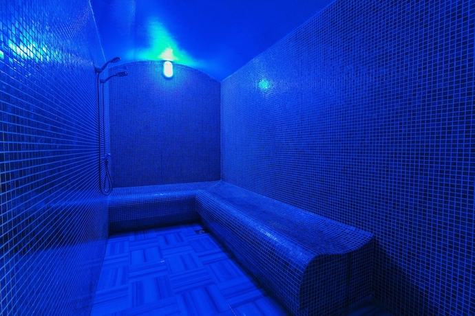 Imagen de la piscina del Taksim Time Hotel. Foto 16