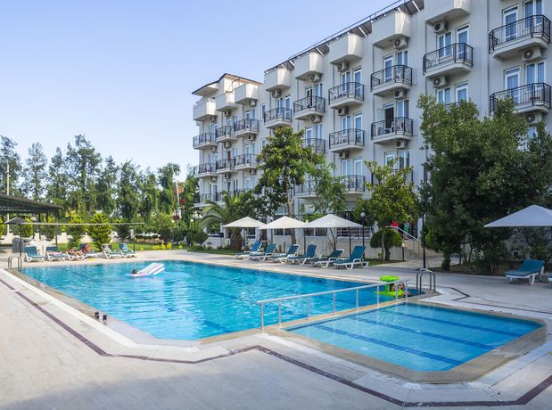 Imagen de la piscina del Tal Beach Hotel. Foto 19