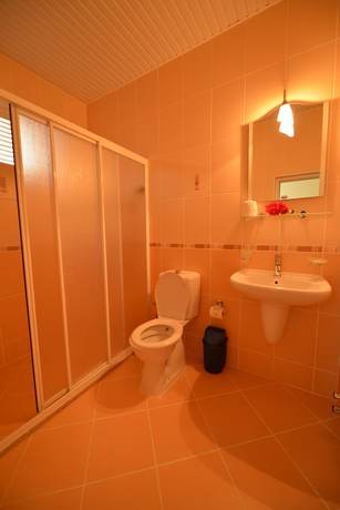 Imagen de la habitación del Talay Otel. Foto 7