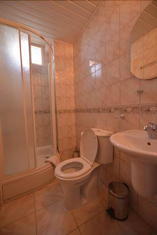 Imagen de la habitación del Talay Otel. Foto 9
