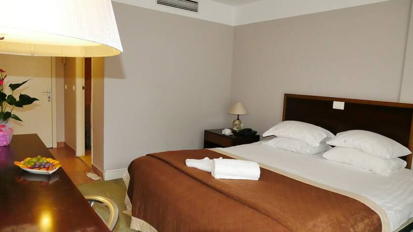 Imagen de la habitación del Talen Otel. Foto 13