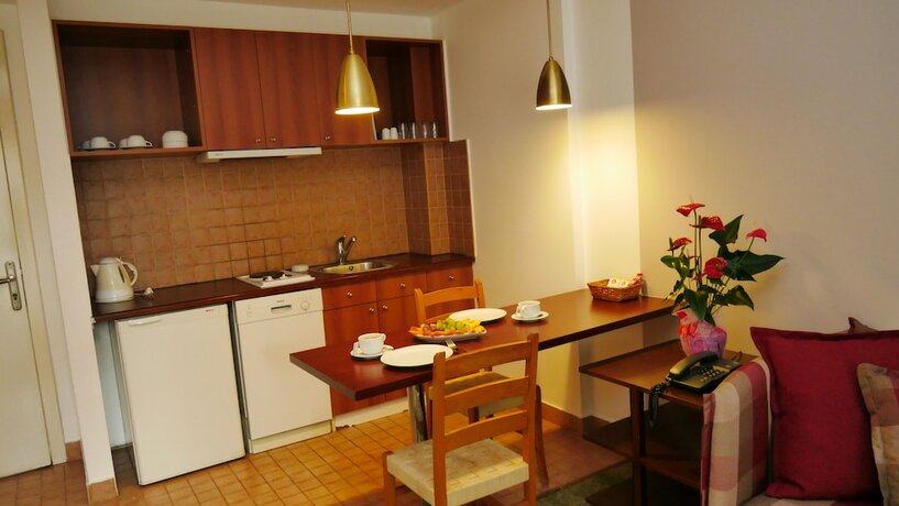 Imagen de la habitación del Talen Otel. Foto 17