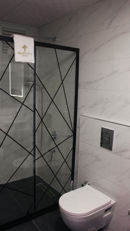 Imagen de la habitación del Talles City Hotel. Foto 12