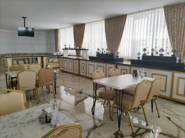 Imagen del bar/restaurante del Tamara Business Antalya Hotel. Foto 13