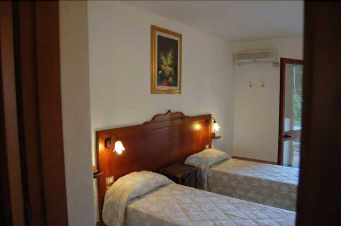 Imagen de la habitación del Tanit Hotel Ristorante Museo. Foto 5