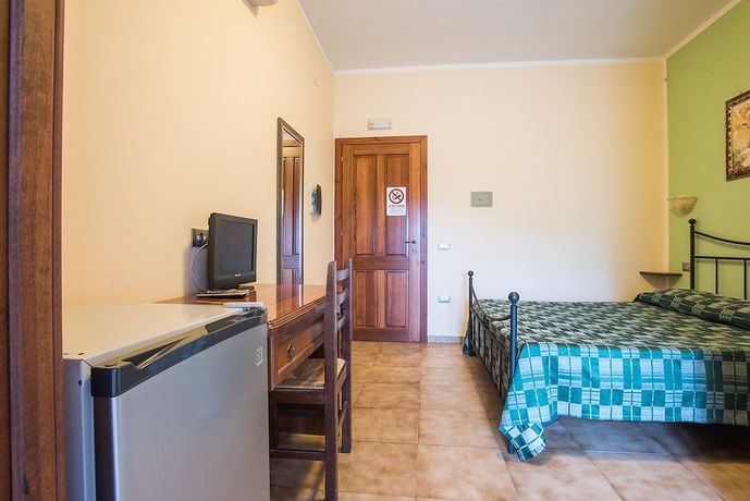 Imagen de la habitación del Tanit Hotel Ristorante Museo. Foto 6