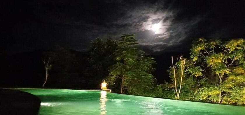 Imagen de la piscina del Tanjung Lima Villas Labuan Bajo. Foto 33