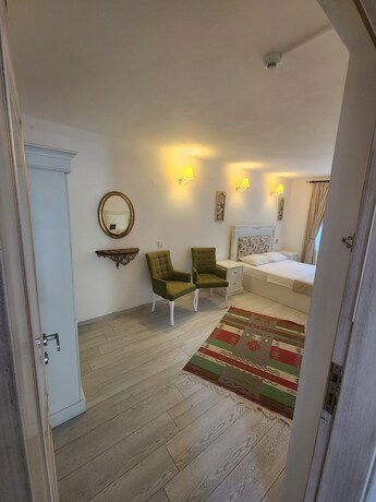 Imagen general del Tarcin Alacati Otel - Adults Only. Foto 10