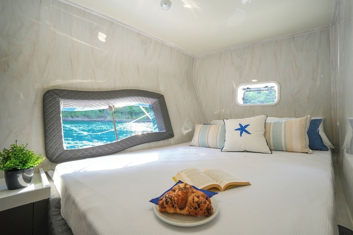 Imagen de la habitación del Tarsu Yacht Hotel. Foto 2