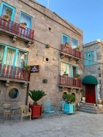 Imagen general del Tas Hotel 17. Foto 1