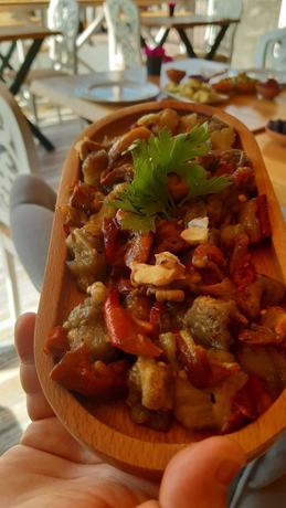 Imagen del bar/restaurante del Tas Konak Butik Otel Bungalov. Foto 8