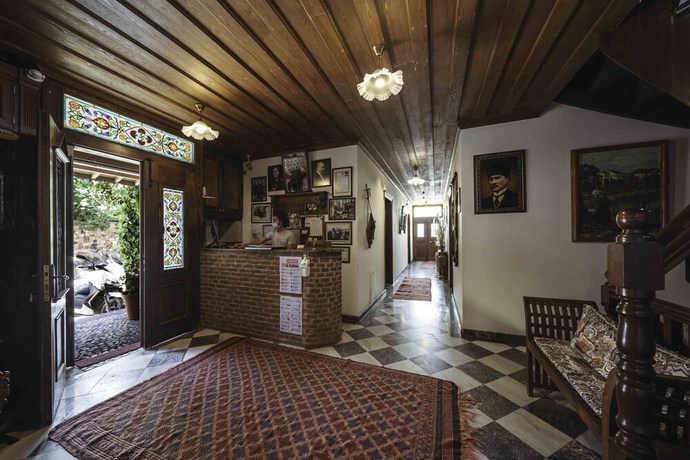 Imagen de los interiores del Tas Konak Hotel. Foto 19
