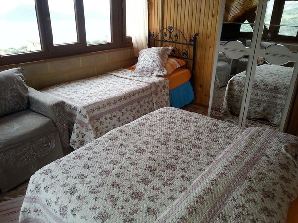 Imagen de la habitación del Tasev Butik Hotel. Foto 17