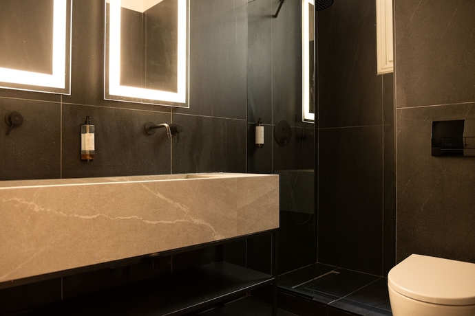 Imagen de la habitación del Taskou Luxury Suites. Foto 16
