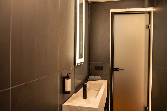 Imagen de la habitación del Taskou Luxury Suites. Foto 17
