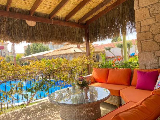 Imagen de los interiores del Tasquartas Hotel Alacati. Foto 17