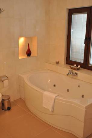 Imagen de la habitación del Tayahatun Hotel. Foto 5