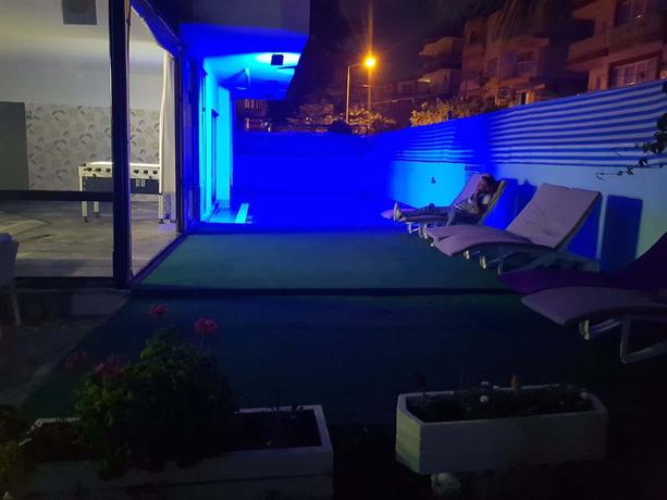 Imagen de la piscina del Tecimen Hotel. Foto 20