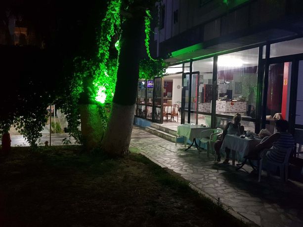 Imagen de los exteriores del Tecimen Hotel. Foto 16
