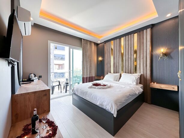 Imagen de la habitación del Teker Luxury Hotel, Mezitli. Foto 18