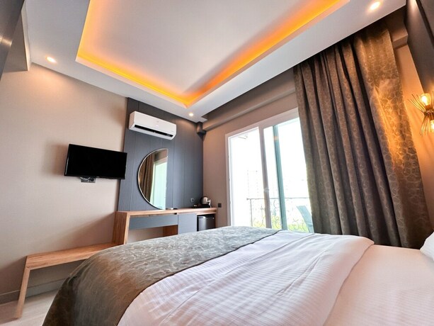Imagen general del Teker Luxury Hotel, Mezitli. Foto 13