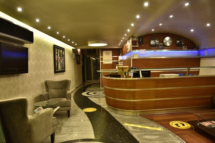 Imagen de los interiores del Temiz Otel. Foto 18