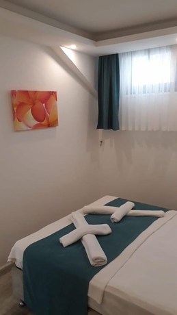 Imagen de la habitación del Tenes Otel. Foto 13