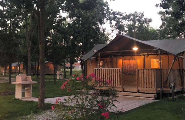 Imagen de los exteriores del Tenuta Regina Agriturismo e Glamping. Foto 13