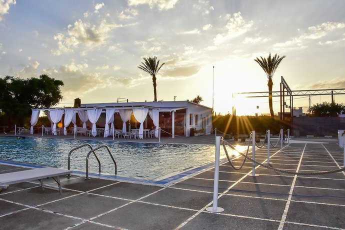 Imagen de la piscina del Tenuta Terenzano. Foto 16