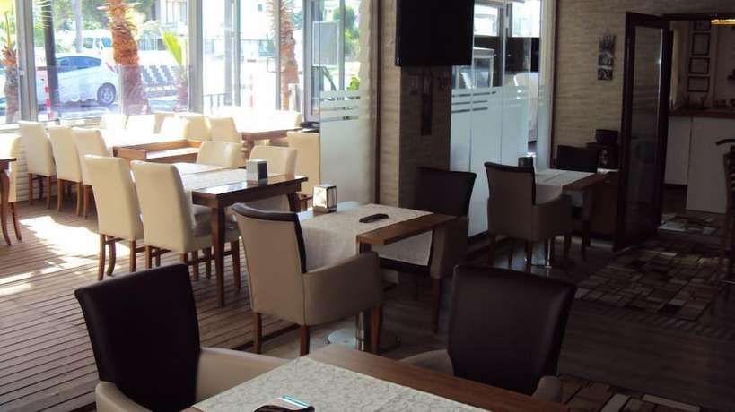 Imagen del bar/restaurante del Teos Hotel. Foto 9