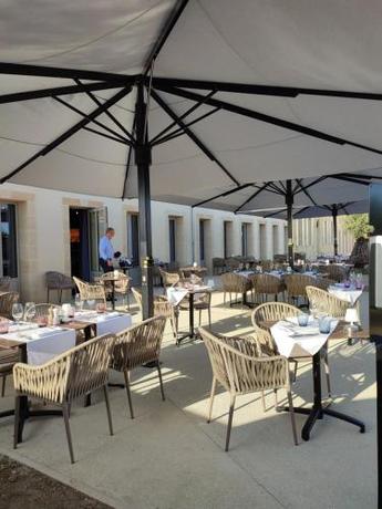 Imagen general del Teritoria - H&ocirc;tel Ch&acirc;teau Fage - Saint-&Eacute;milion. Foto 5