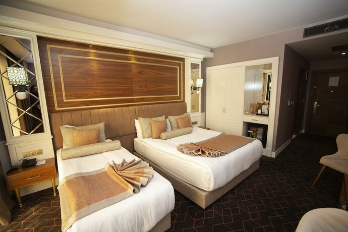 Imagen de la habitación del Terma City Hotel. Foto 20