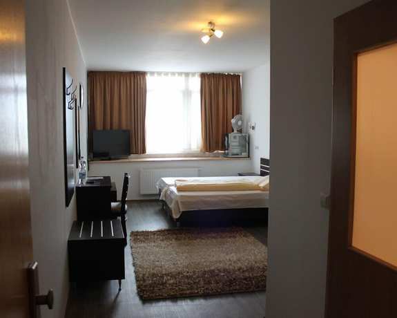 Imagen de la habitación del Terminal Hotel One. Foto 3